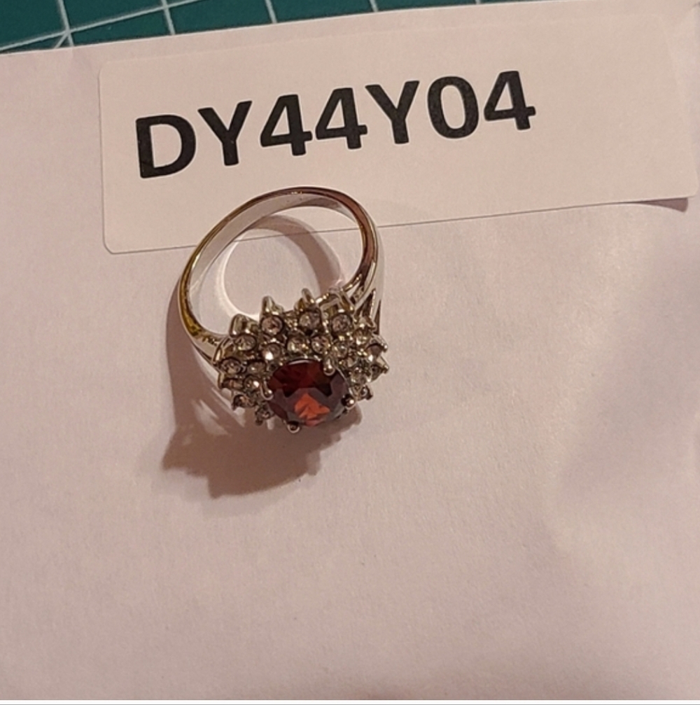 Elegant Silver and Red Gemstone Ring Size 10 - Picture 3 of 15